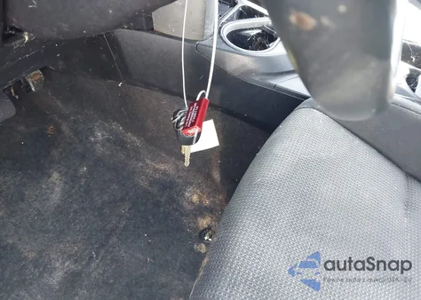 2017 Toyota Rav4 Xle from USA, damaged, VIN 2T3WFREV7HW348032